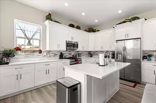 6771 Seaview Blvd, Hudson, FL 34667 - Photo 12