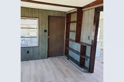 17428 SE 37th Lane, Ocklawaha, FL 32179 - Photo 10