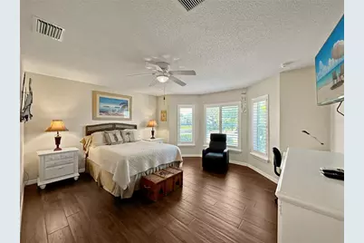 867 Castleberry Circle, The Villages, FL 32162 - Photo 22