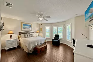 867 Castleberry Cir, The Villages, FL 32162 - Photo 22