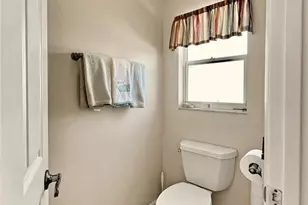 867 Castleberry Cir, The Villages, FL 32162 - Photo 20