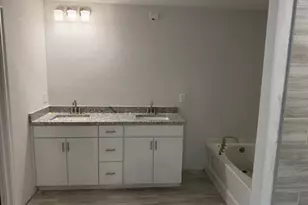 2218 NW 23rd Loop, Ocala, FL 34475 - Photo 4