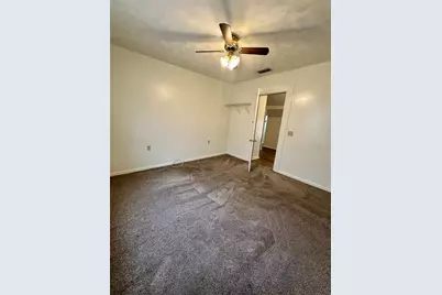 520 SW 5th Avenue, Lake Butler, FL 32054 - Photo 6
