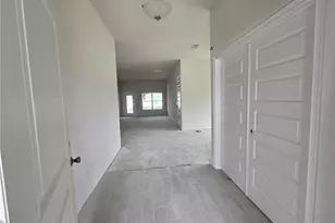 422 W Putting Green Ct, Beverly Hills, FL 34465 - Photo 6