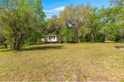 9235 SE 193rd Avenue, Ocklawaha, FL 32179 - Photo 2