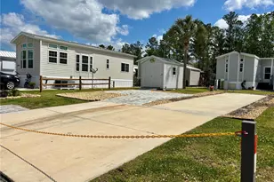 3041 NE 104th Ave, Silver Springs, FL 34488 - Photo 1