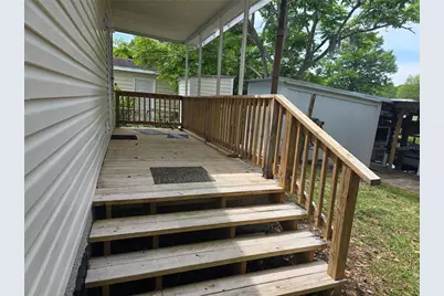 119 Walt Lane, Satsuma, FL 32189 - Photo 4