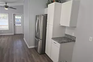 119 Walt Ln, Satsuma, FL 32189 - Photo 12