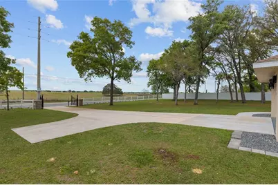 8055 SW 140th Avenue, Dunnellon, FL 34432 - Photo 6