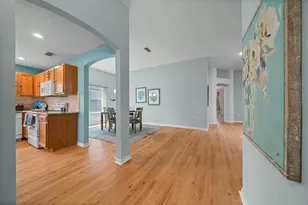 710 Antonia Ln, The Villages, FL 32159 - Photo 4