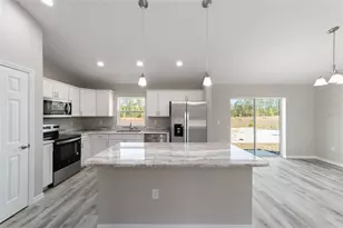 930 E Abend Dr, Citrus Springs, FL 34434 - Photo 2