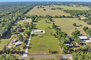 19340 SW 5th Pl, Dunnellon, FL 34431 - Photo 1