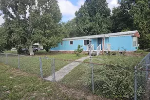 10325 SE 127th Ln, Belleview, FL 34420 - Photo 1