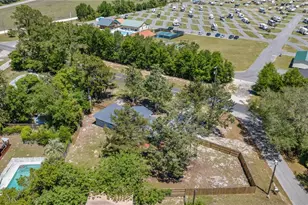 1025 NE 4th St, Chiefland, FL 32626 - Photo 24