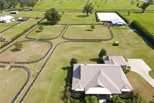 5391 NW 153rd Ct, Morriston, FL 32668 - Photo 2