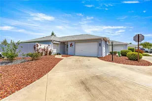 3017 Moultrie Way, The Villages, FL 32162 - Photo 2