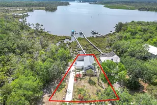 1544 NW 17th Ct, Crystal River, FL 34428 - Photo 2