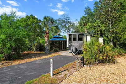 10173 N Suncoast Boulevard #49, Crystal River, FL 34428 - Photo 6