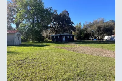 10590 Highway 40 E, Inglis, FL 34449 - Photo 1