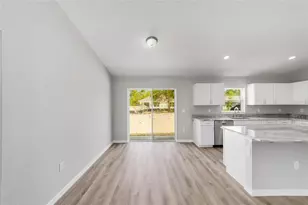 2114 W Magenta Dr, Citrus Springs, FL 34434 - Photo 10