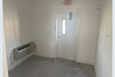 4521 SE 100th Place #E, Belleview, FL 34420 - Photo 6