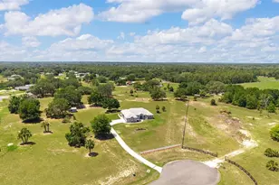 5489 Nantahala Ln, Lady Lake, FL 32159 - Photo 4