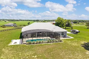 5489 Nantahala Ln, Lady Lake, FL 32159 - Photo 2