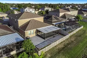 1739 Broad Winged Hawk Dr, Ruskin, FL 33570 - Photo 92