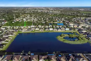 1739 Broad Winged Hawk Dr, Ruskin, FL 33570 - Photo 82