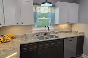 326 SE 2nd St, Williston, FL 32696 - Photo 6