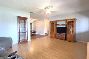 9430 SW 102nd Pl, Ocala, FL 34481 - Photo 8