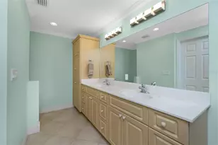 12001 SW Kingsway Cir, Lake Suzy, FL 34269 - Photo 32