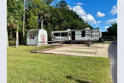 3035 NE 104th Terrace, Silver Springs, FL 34488 - Photo 2