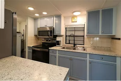 18435 SE 58th Street, Ocklawaha, FL 32179 - Photo 10