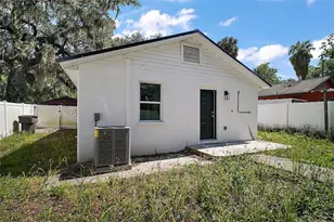 719 NW 8th St, Ocala, FL 34475 - Photo 4
