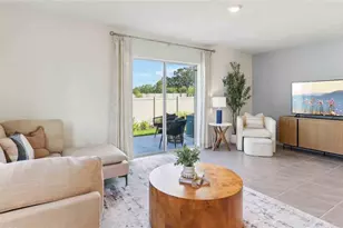 8387 Gower Trl, Wildwood, FL 34785 - Photo 10