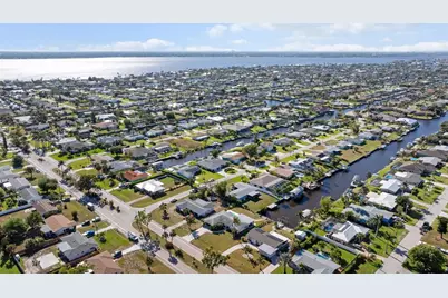 1728 Cornwallis Parkway, Cape Coral, FL 33904 - Photo 38