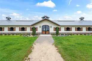 2380 NW 72nd Ct, Ocala, FL 34482 - Photo 2