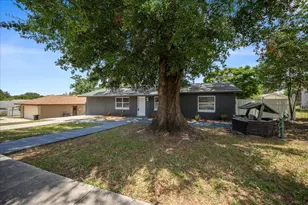 219 Marion Oaks Ln, Ocala, FL 34473 - Photo 38