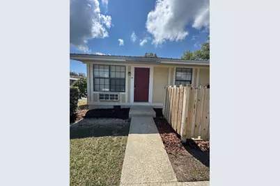 420-420 Mills Street #35, Leesburg, FL 34748 - Photo 2