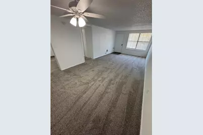 420-420 Mills Street #17, Leesburg, FL 34748 - Photo 4