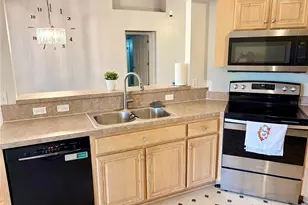 4308 NW 35th Ter, Gainesville, FL 32605 - Photo 14