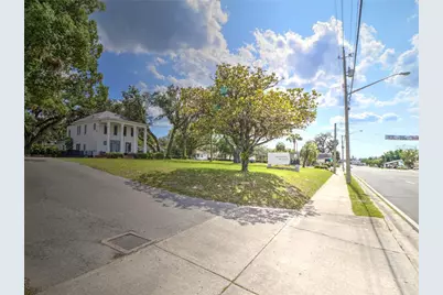 944 E Silver Springs Boulevard, Ocala, FL 34470 - Photo 2