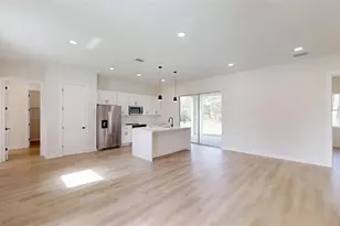 15215 SW 43rd Ct, Ocala, FL 34473 - Photo 2