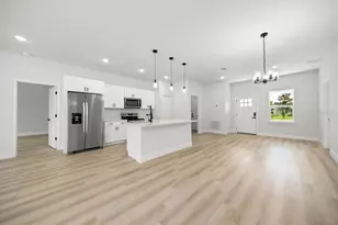 13780 SW 42nd Court Rd, Ocala, FL 34473 - Photo 4