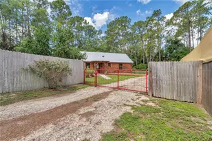 5630 SE 183rd Avenue Rd, Ocklawaha, FL 32179 - Photo 6