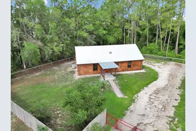 5630 SE 183rd Avenue Road, Ocklawaha, FL 32179 - Photo 1
