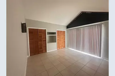 2214 E Silver Springs Boulevard, Ocala, FL 34470 - Photo 8