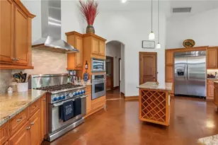 6140 NW 145th Avenue Rd, Morriston, FL 32668 - Photo 16