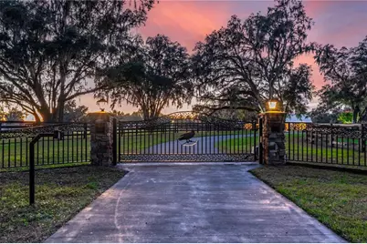 6140 NW 145th Avenue Road, Morriston, FL 32668 - Photo 4